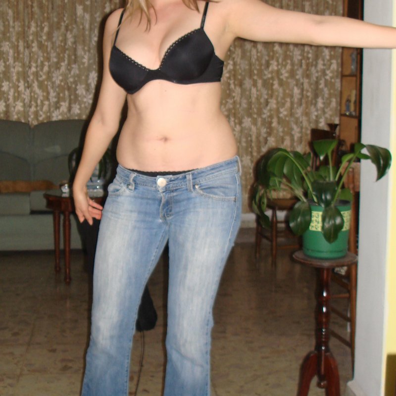 Adrienne 25 Escortes discrètes Padulella
